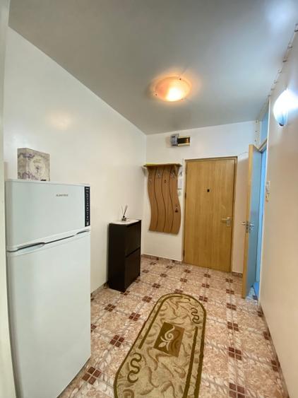 1 Decembrie - Metrou - 4