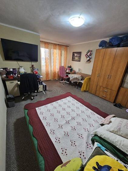 Garsoniera de inchiriat, cartier Noua, 250 € - 1