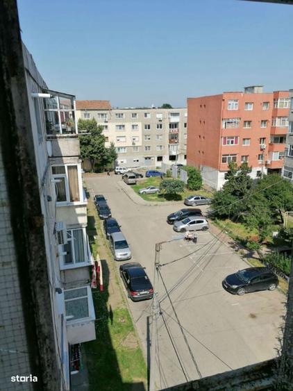 Giurgiu, Apartament cu 3 camere - 66 mp - ETAJ 4 - str. Tineretului - 18