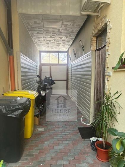 Vila de vanzare intr-o zona linistita - 7