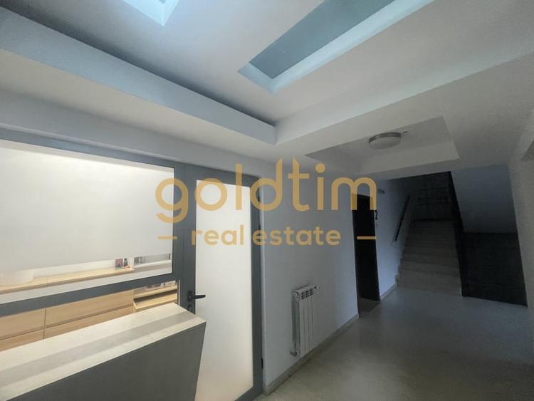 SUPERB/SUPRAFETE GENEROASE/2 BAI/ GRADINA SI TERASA 80 Mp - 13