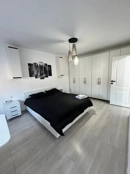 Garsoniera de vanzare, zona Centrala - 4