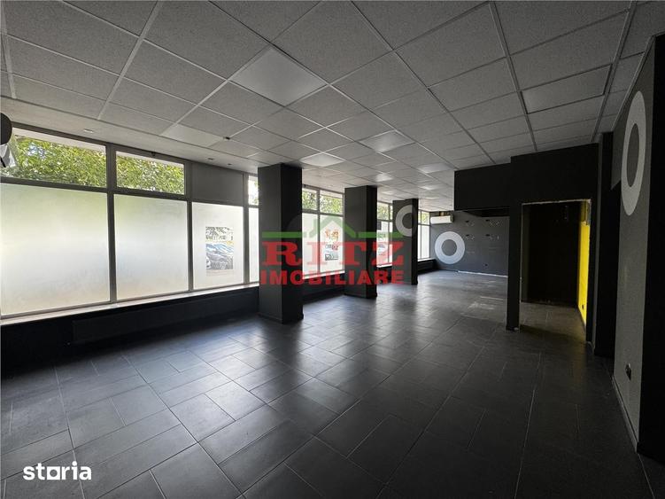 Spațiu comercial, de 140 mp, în Gară