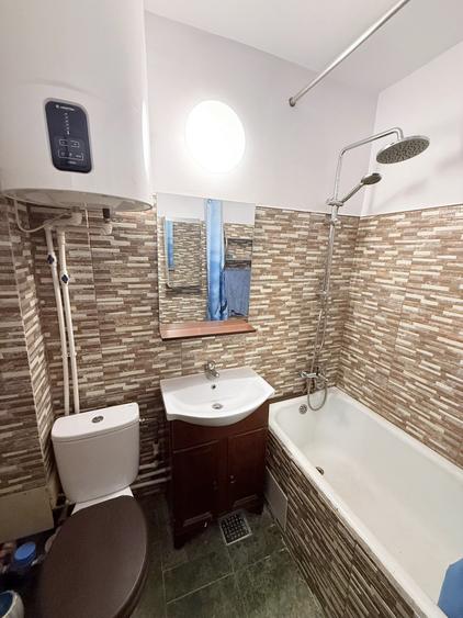 Apartament mobilat+utilat, zona Canta, liber - 10