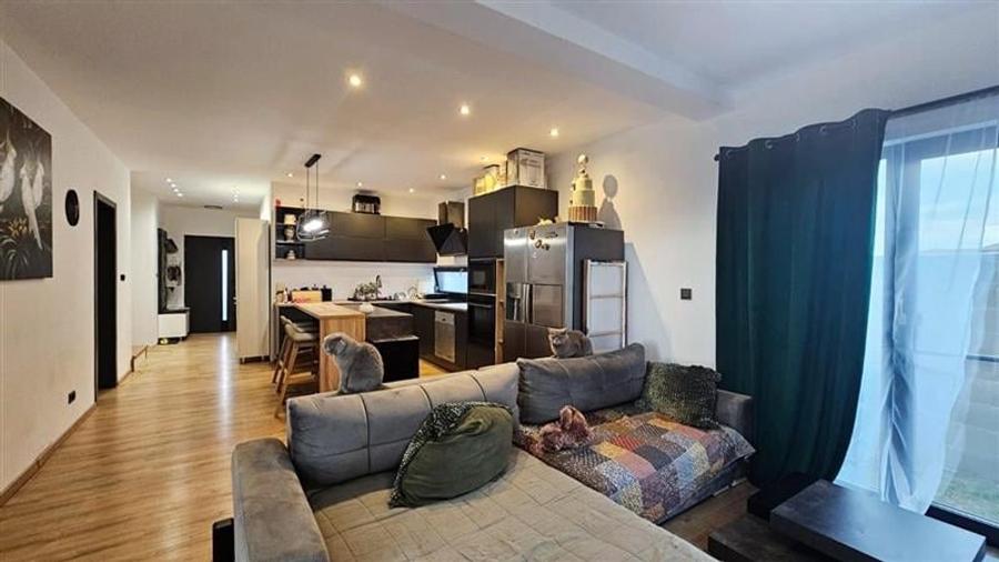 DUPLEX spatios mobilat cu garaj Dumbravita intre Ion Creanga si Mures - 1