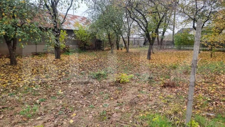 OPORTUNITATE TEREN 0,9 Ha intravilan constructii+extravilan - 9