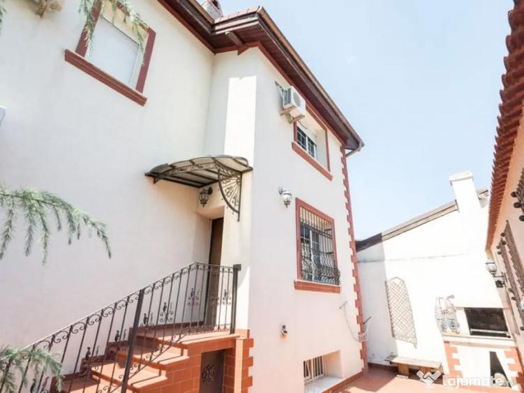 Vila 1 Mai- Chibrit-pentru doua familii - 2