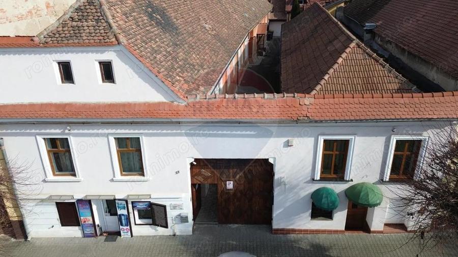 Casa cu 4 camere de vanzare in zona ultracentrala Medias - 19