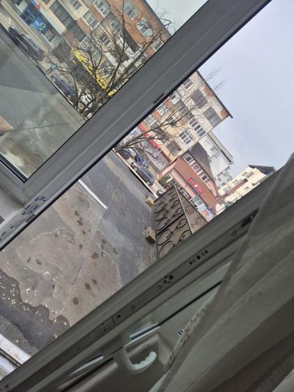 Inchiriez apartament doua camere - 5