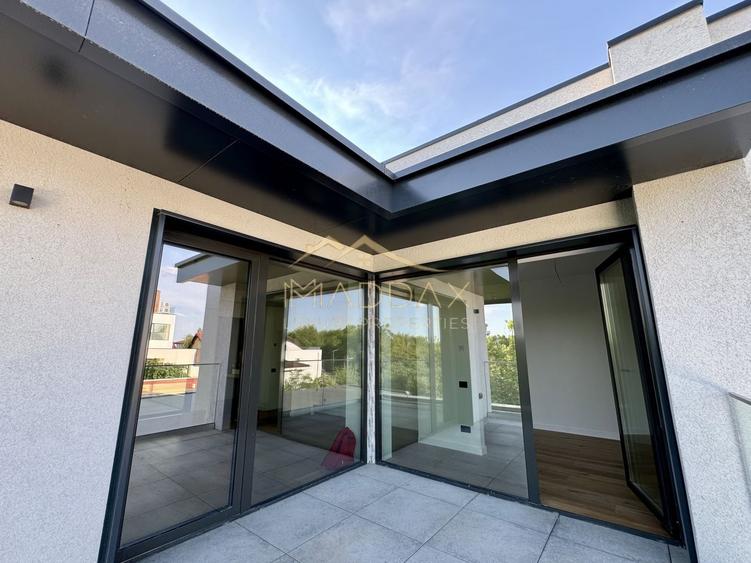 Vila cu 5 camere  *366mp* / Curte privată *315mp* / Pipera - Lake View - 47