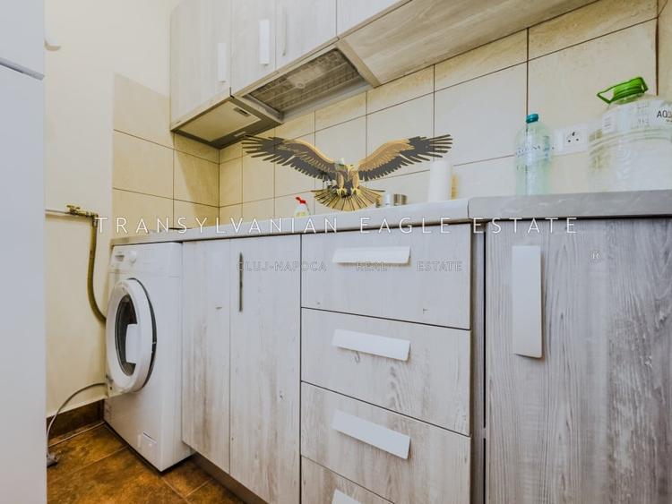 Apartament cu 2 camere|40 m2|semidecomandat| situat pe Str. Alverna - 9