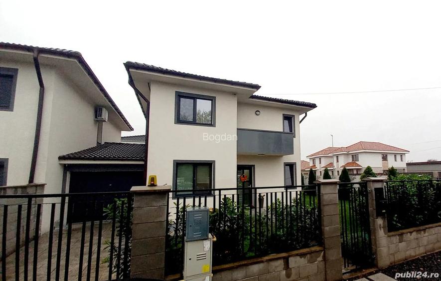 Proprietar - Vand 1 2 duplex cu garaj