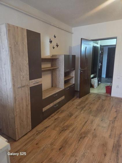 Inchiriez garsoniera - 4