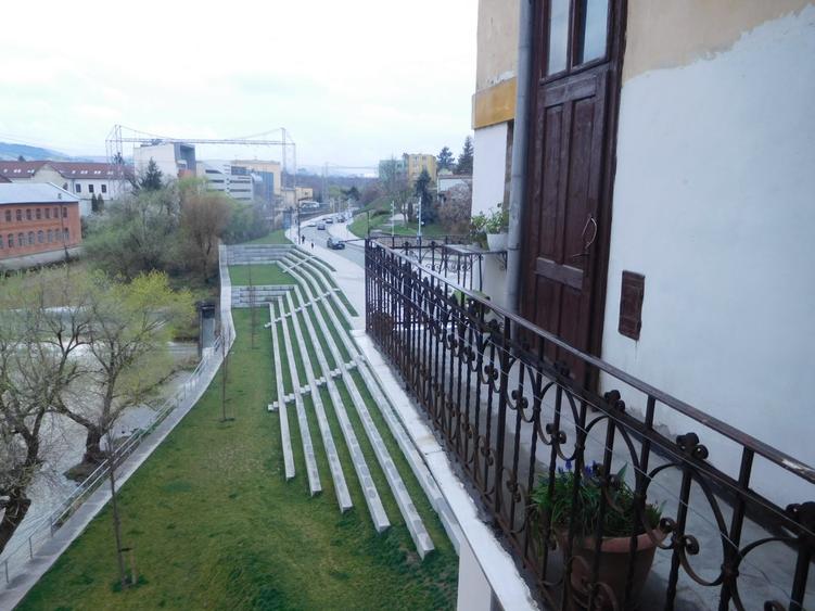 Ultracentral, apartament 4 camere, Imobil de epoca - 4