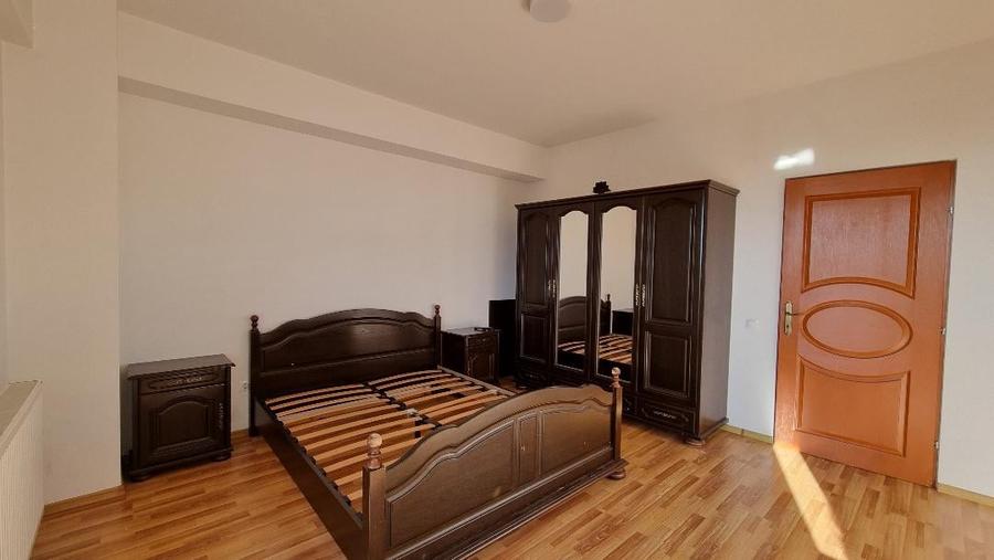 Apartament cu parcare privata si panorama in centru Shopping Plazza - 10