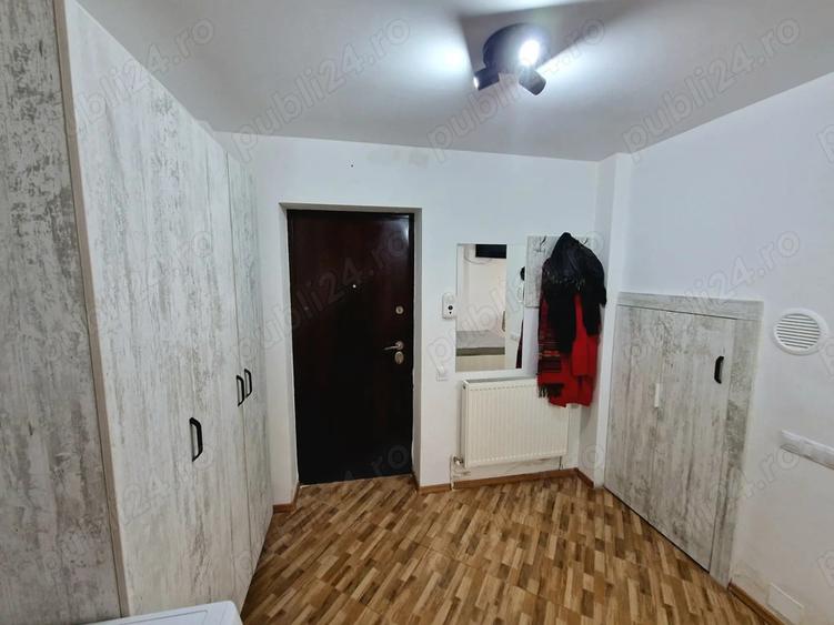 Direct proprietar vand Garsoniera zona Eroii Revolutiei - 8