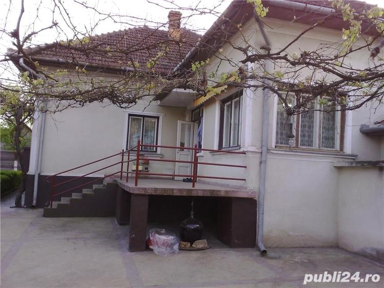 Casă cu 4 camere cu Teren 720 Mp în Gurahonț
