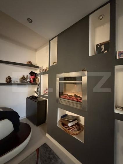 Apartament cu 3 camere decomandat, mobilat în Calea Severinului