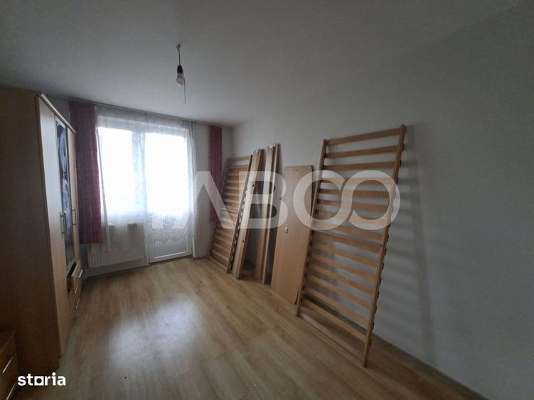 Apartament cu 2 camere semidecomandat în Cedonia