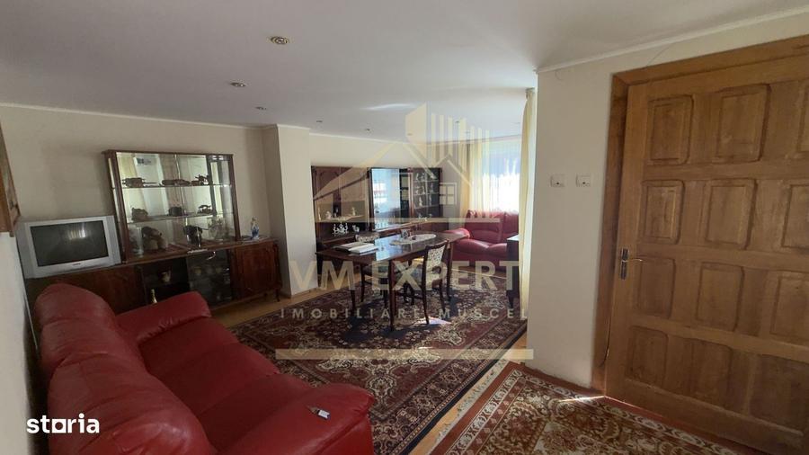 Casă cu 4 camere cu Teren 1316 Mp în Lerești