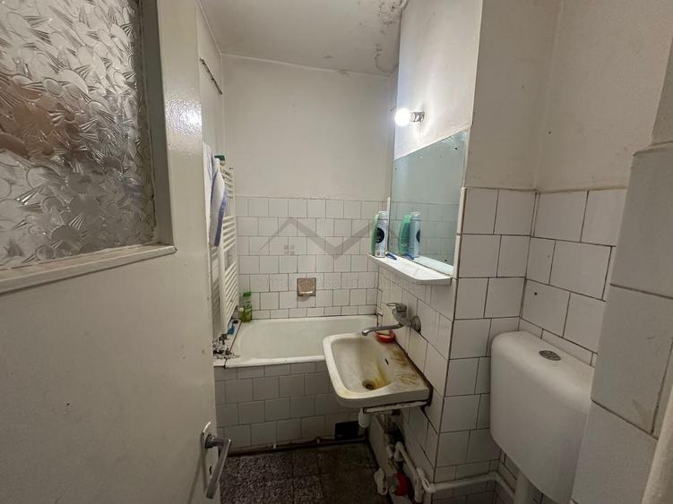 Apartament cu 2 camere semidecomandat în Alexandru cel Bun