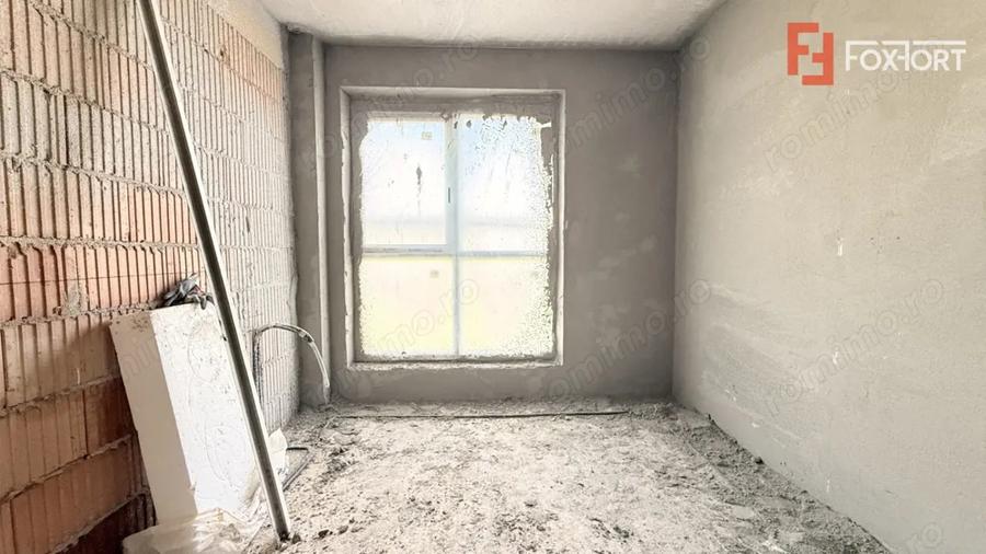 Apartament cu 2 camere semidecomandat în Moșnița Nouă