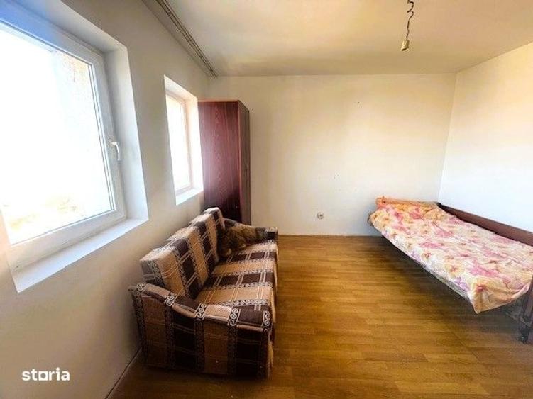 Garsonieră decomandată în Steaua