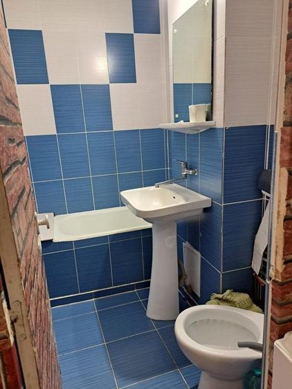 Garsonieră decomandată în Zăvoi