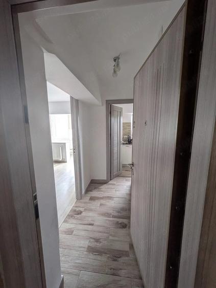 Garsonieră decomandată în Scriitorilor