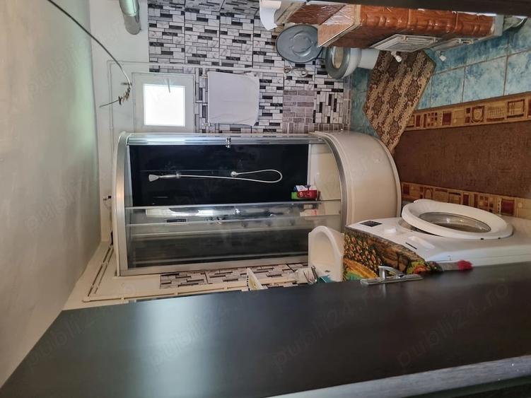 Casă cu 2 camere cu Teren 1500 Mp în Copaciu
