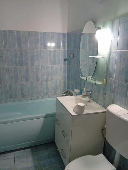 Apartament cu 2 camere decomandat în Ostroveni