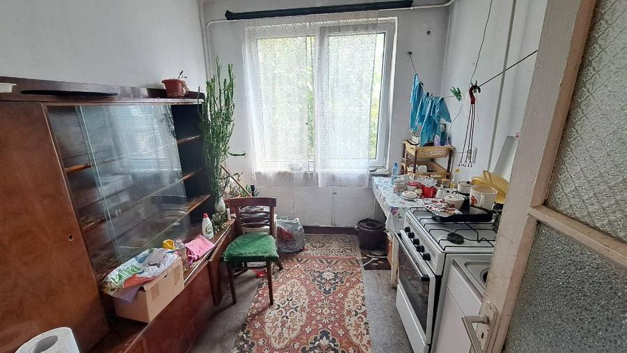 Apartament cu 2 camere semidecomandat, mobilat în Dorobanți