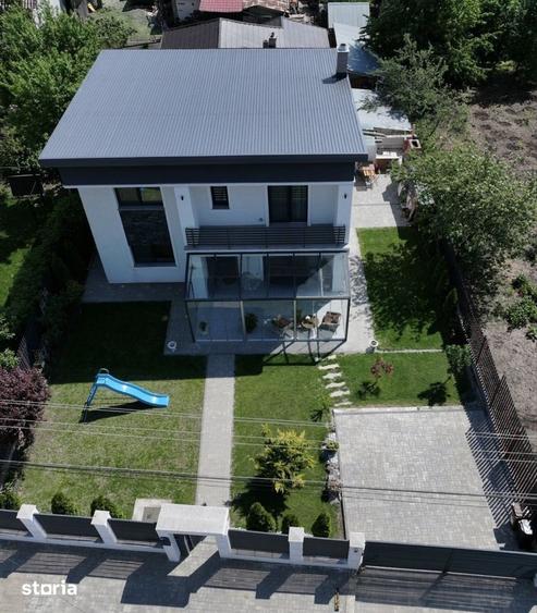 Casă cu 4 camere cu Canalizare în Valea Lupului