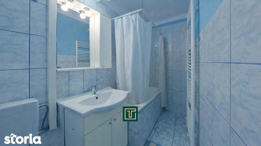 Apartament cu 3 camere decomandat, mobilat în Micălaca