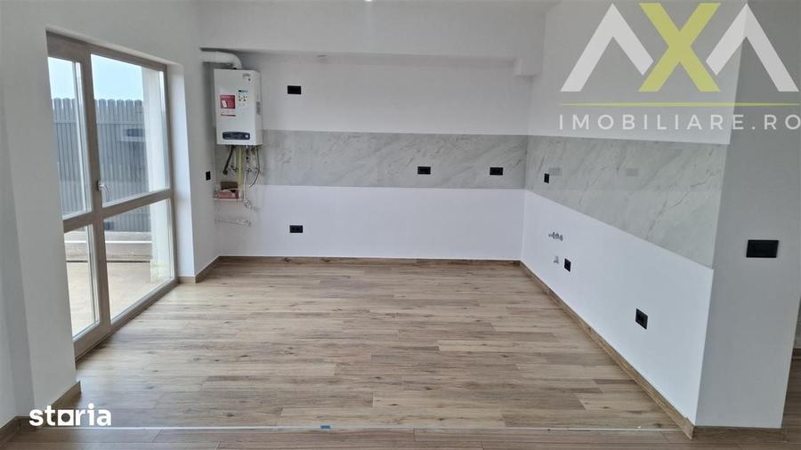 Casă cu 4 camere cu Teren 250 Mp în Rediu