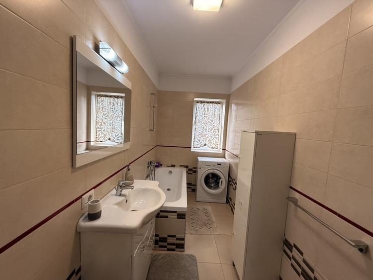 Apartament cu 2 camere decomandat, mobilat în Tolstoi