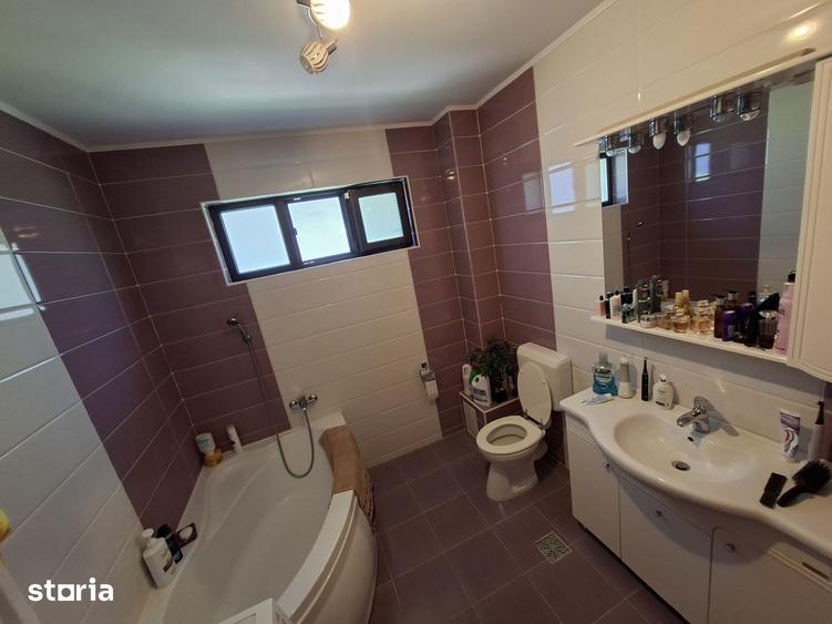 Casa de vanzare in Pipera - 5 camere, ideala pentru familie - 13