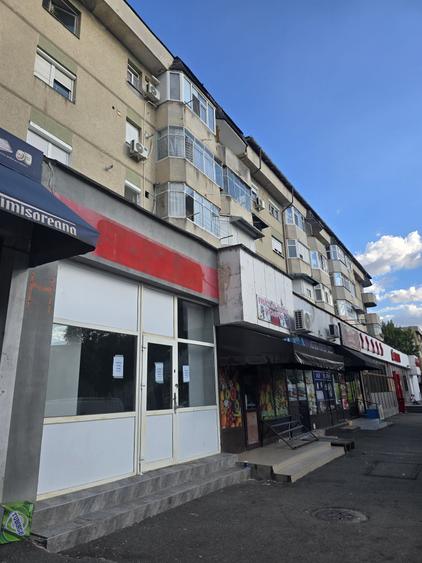 Spațiu comercial, de 62 mp, în Rovine