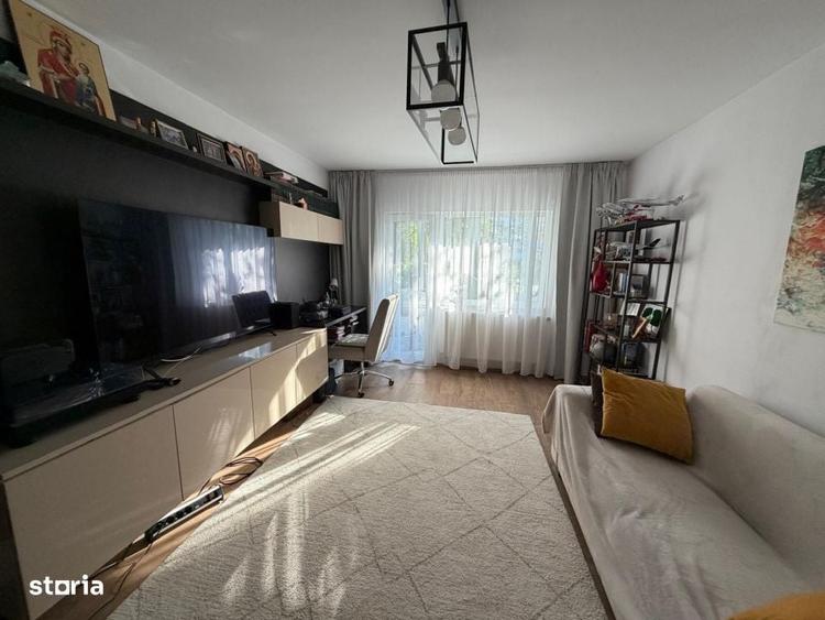 Apartament cu 3 camere decomandat în Grigorescu