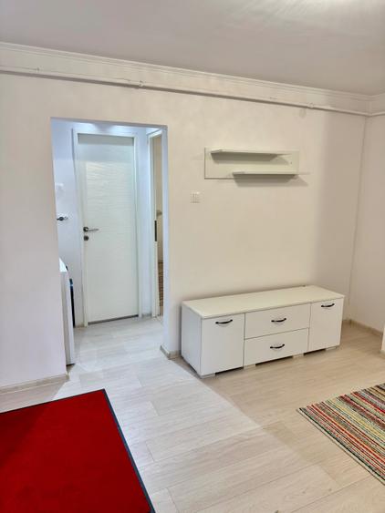 Apartament cu 2 camere decomandat în Popa Șapcă