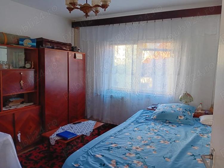 Apartament cu 2 camere decomandat în Sud