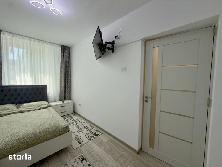 Apartament cu 3 camere în Calea București