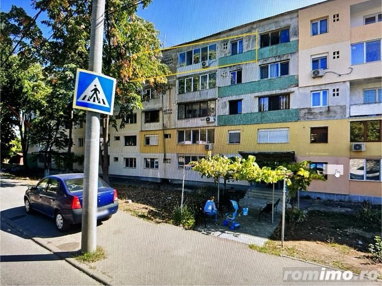 Apartament cu 2 camere semidecomandat în Orșova