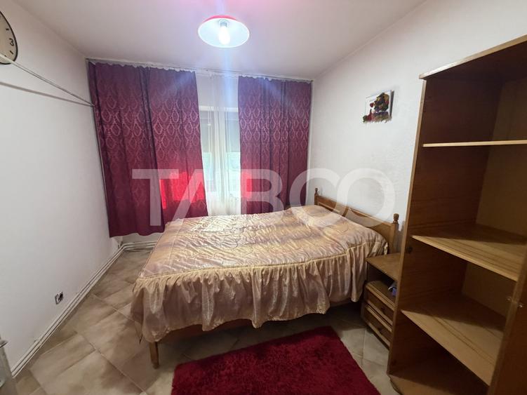 Apartament cu 3 camere decomandat, mobilat în Făgăraș