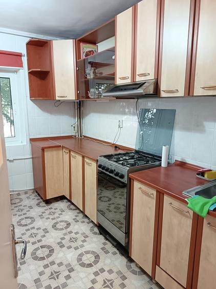 Apartament cu 2 camere decomandat în Decebal