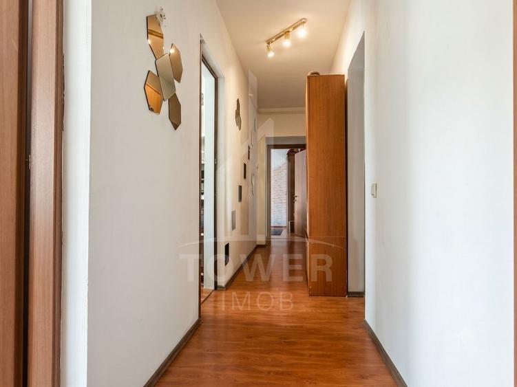 Apartament cu 3 camere decomandat în Terezian
