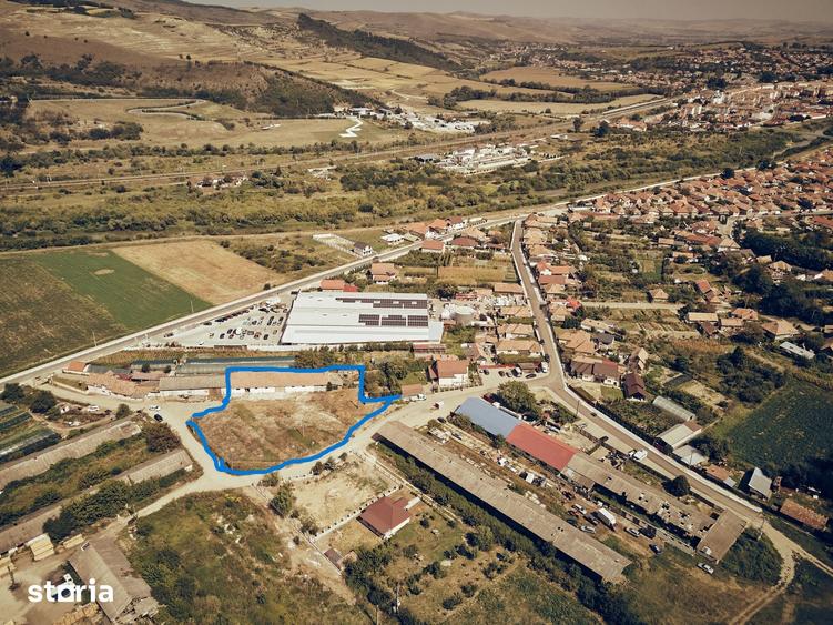 Teren de 3260 mp, în Central
