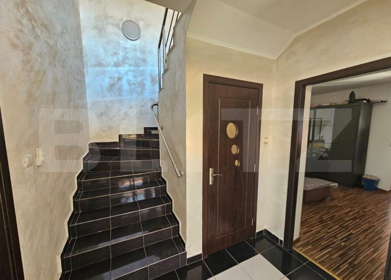 Casă individuală cu 5 camere cu Canalizare în Oarda