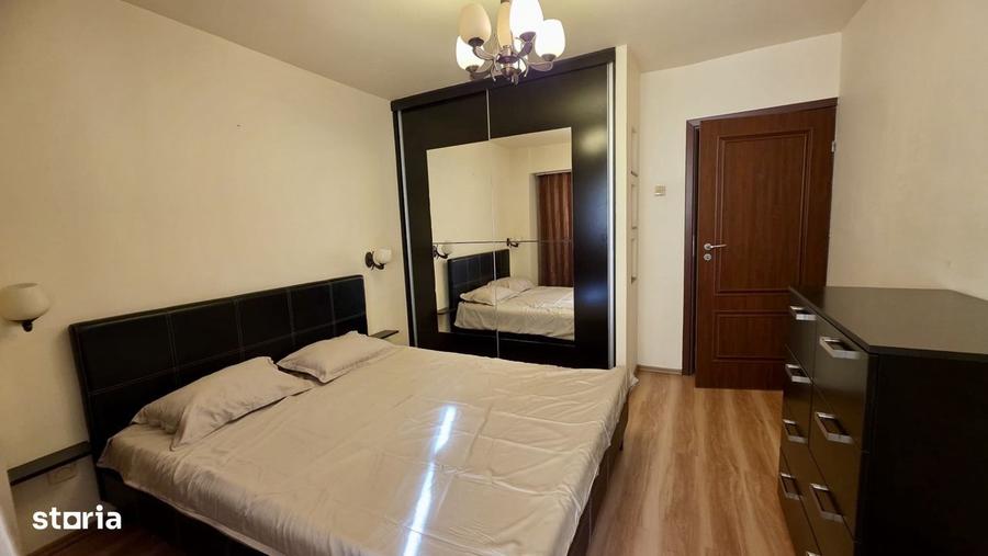 Apartament cu 3 camere, mobilat în Moșilor