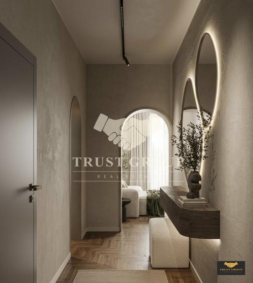 Apartament cu 3 camere decomandat, mobilat în P-ța Unirii